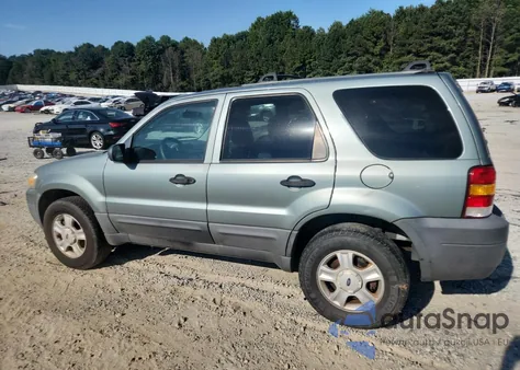2005 Ford Escape Xlt z USA, uszkodzony, nr VIN 1FMYU93185KC50917